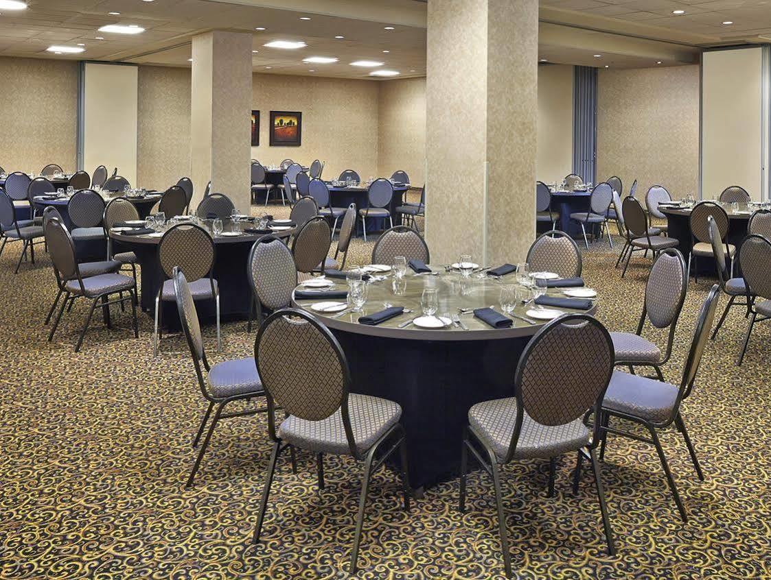 Four Points By Sheraton Moncton Dış mekan fotoğraf
